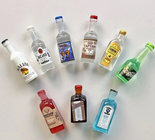 1/10 scale miniature alcohol bottles. 2 bottles per bag.