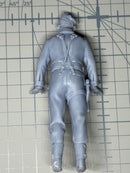 WW2 British Tank Commander With hands resting 1/16 scale printed by The Veteran Modeler.