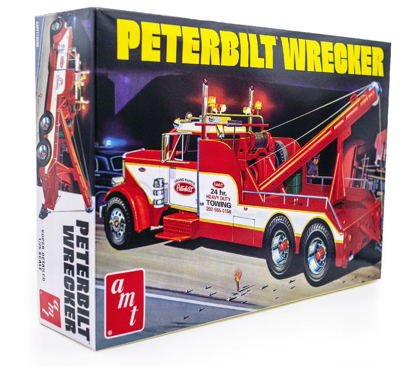 AMT Peterbilt 359 Wrecker 1/25 Model Kit (Level 3)