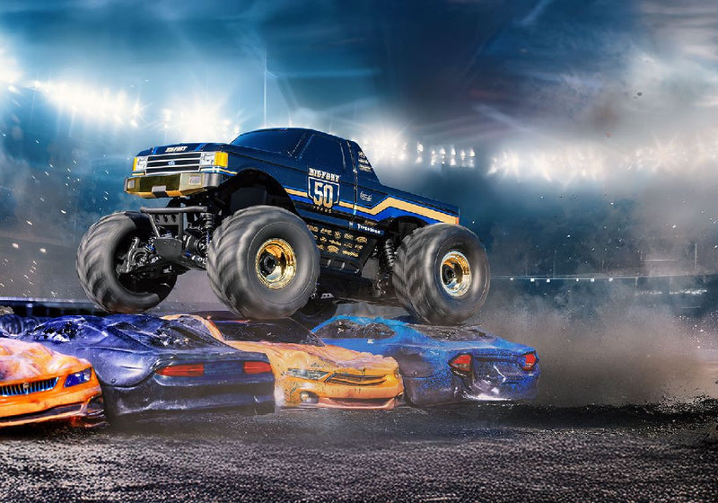** pre order** Traxxas Bigfoot 50th Anniversary 4X4 Brushless: 1/10-scale 4WD Monster Truck with TQ™ 2.4GHz Radio System (Includes Battery & Charger) only 2 coming to One10hobbies. Ships free across Canada🇨🇦