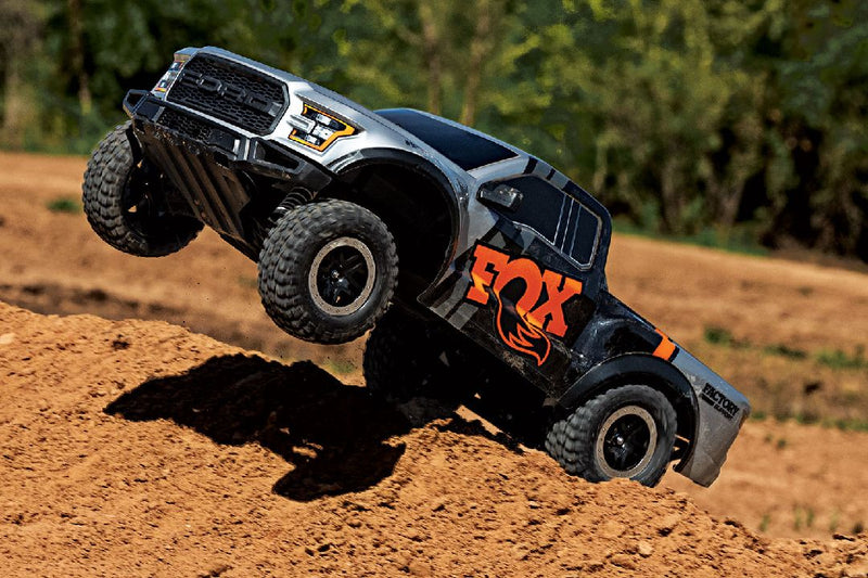 Traxxas Slash Ford Raptor 1/10 2WD Truck RTR with TQ Radio and XL-5 ESC Includes Traxxas Battery and 4-amp USB-C Charger. Ships free across Canada 🇨🇦