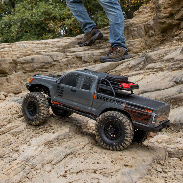 Axial 1/10 SCX10 III Base Camp 4x4 RTR - Grey. Ships free across Canada 🇨🇦