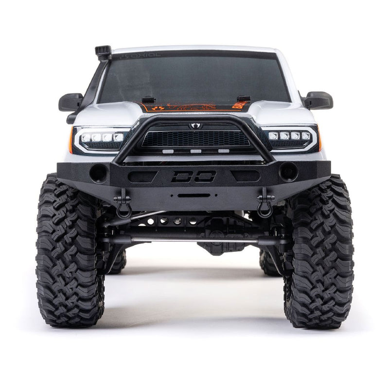 Axial 1/10 SCX10 III Base Camp 4x4 RTR - White. Free shipping across Canada 🇨🇦