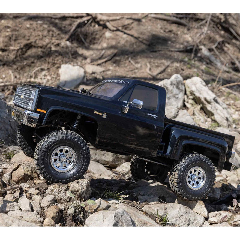 Axial 1/10 SCX10 III Base Camp Chevy K10 Brushed 4x4 RTR -Black. Ships free across Canada 🇨🇦