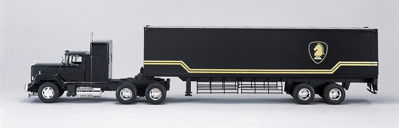 Aoshima 1/28 Knight Rider Knight Trailer Truck