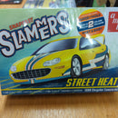 AMT Street Heat 1998 Chrysler Concorde - Slammers SNAP 1/25 Model Kit (Level 1)