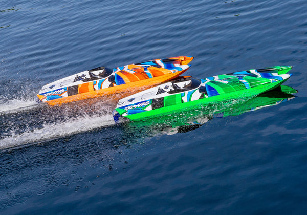 Traxxas DCB M41 Widebody 40" Catamaran High Performance Race Boat with TQi 2.4GHz Radio & TSM - No battery or Charger Ships free across Canada 🇨🇦