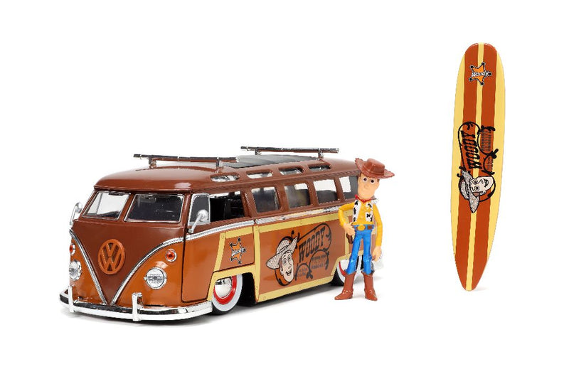 Jada 1/24 "Hollywood Rides" Disney 1962 VW Bus with Woody