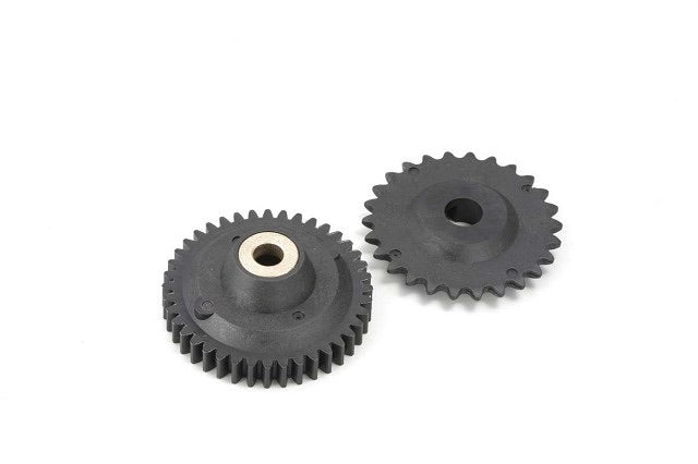 Spur gear for 3rd gear on Mad Force / FO-XX. Includes chain sprocket.